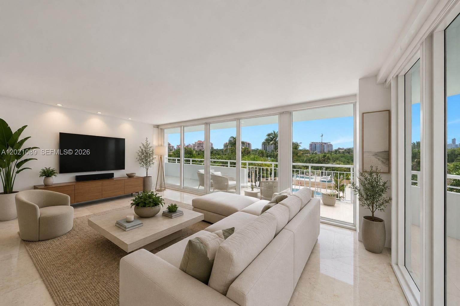 400 S Pointe Dr # 409, Miami Beach FL 33139 — 1