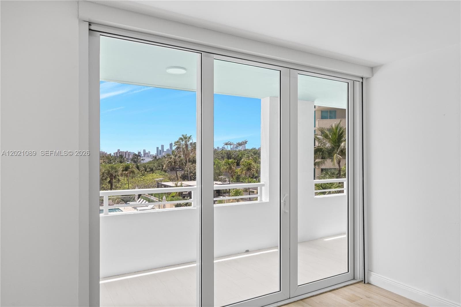 400 S Pointe Dr # 409, Miami Beach FL 33139 — 24