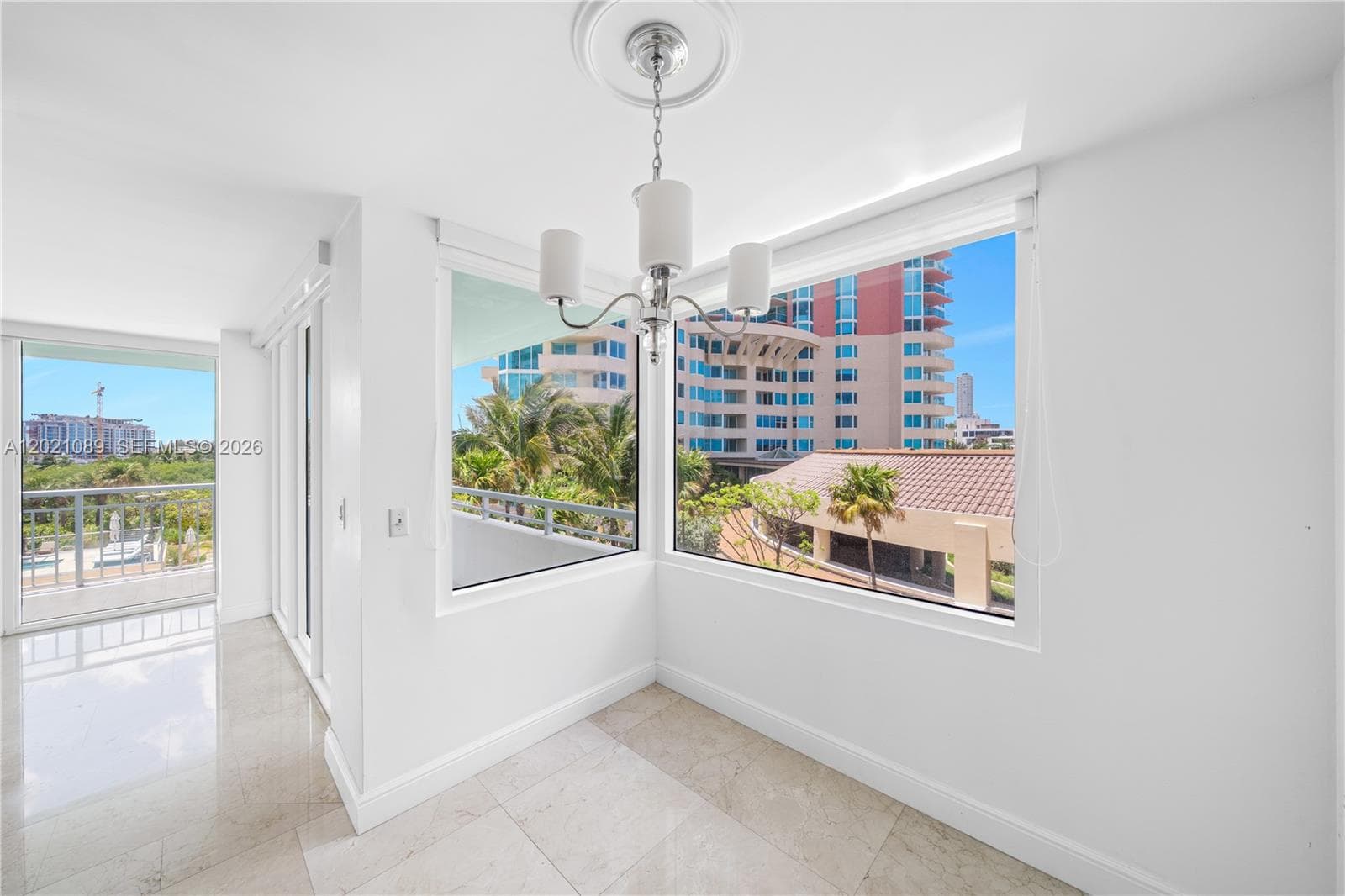 400 S Pointe Dr # 409, Miami Beach FL 33139 — 15