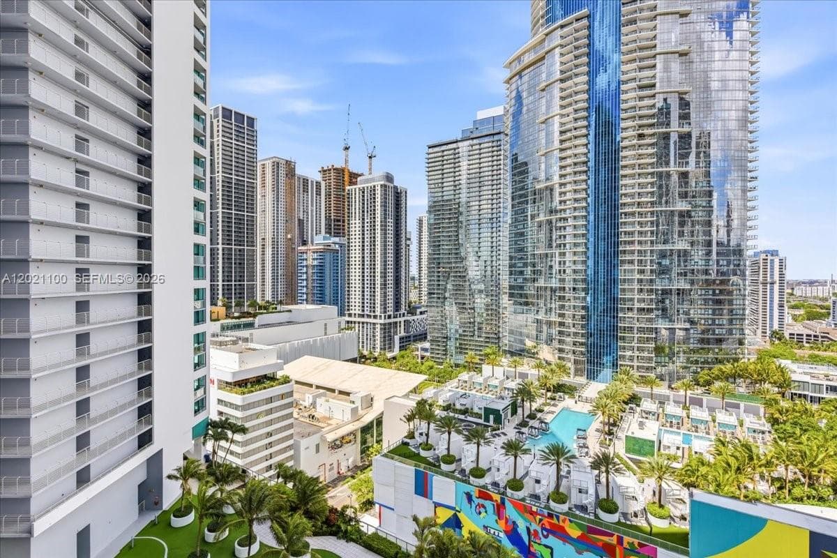888 Biscayne Blvd # 2212, Miami FL 33132 — 43