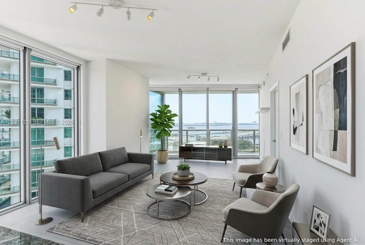 888 Biscayne Blvd # 2212, Miami FL 33132 — 9