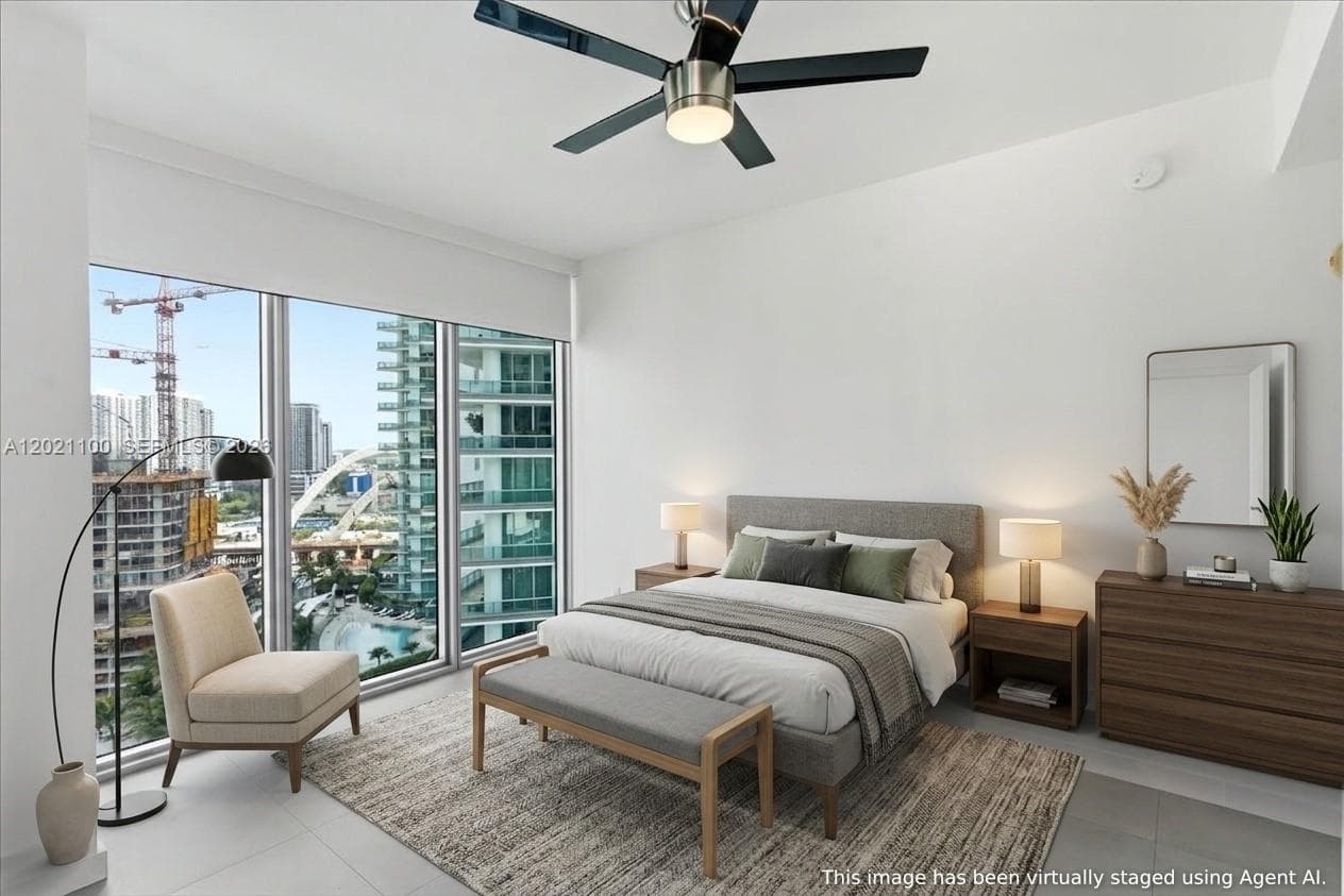 888 Biscayne Blvd # 2212, Miami FL 33132 — 24