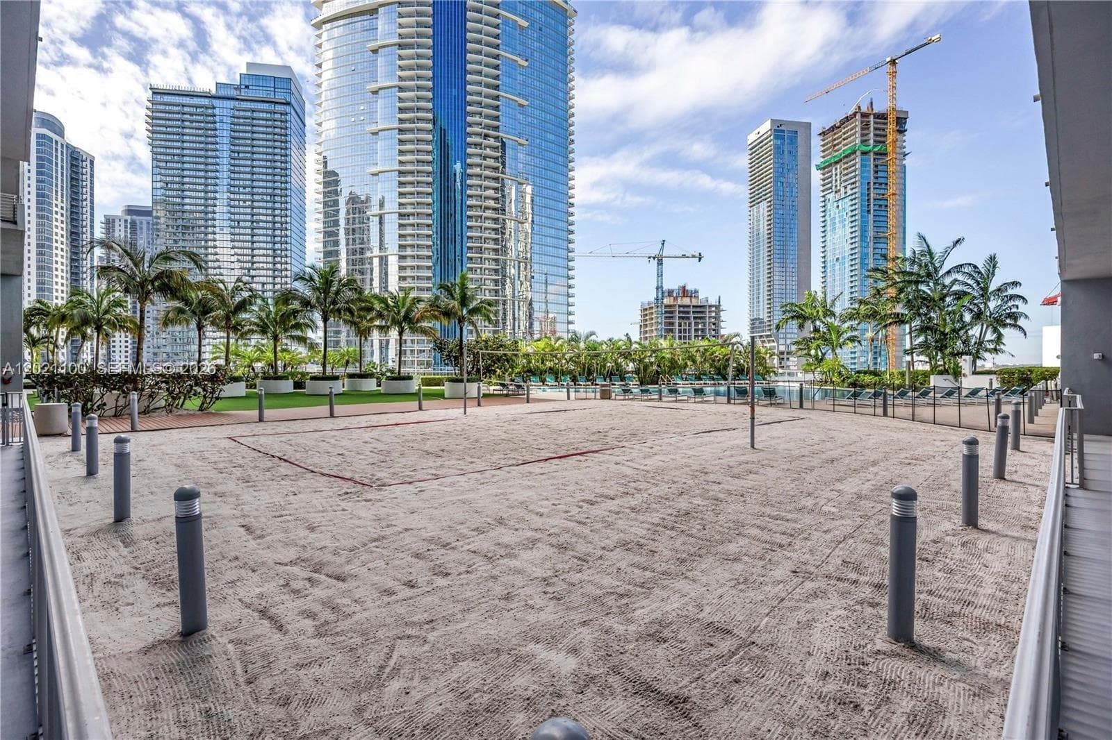 888 Biscayne Blvd # 2212, Miami FL 33132 — 38