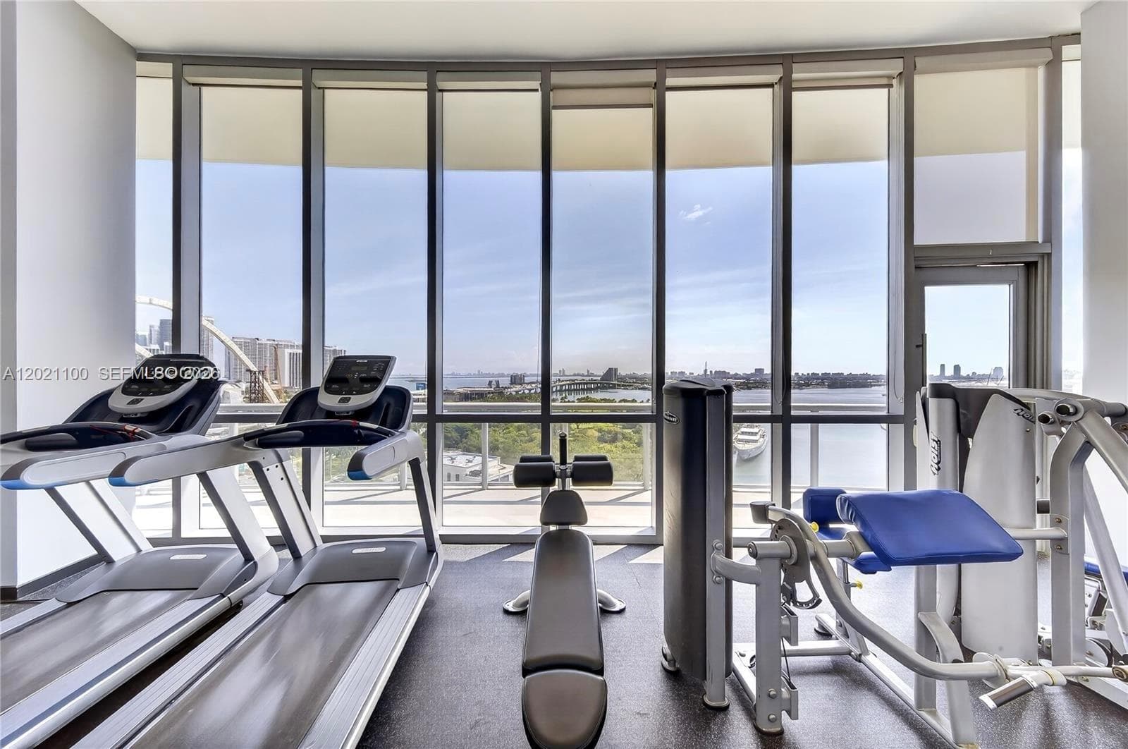888 Biscayne Blvd # 2212, Miami FL 33132 — 41