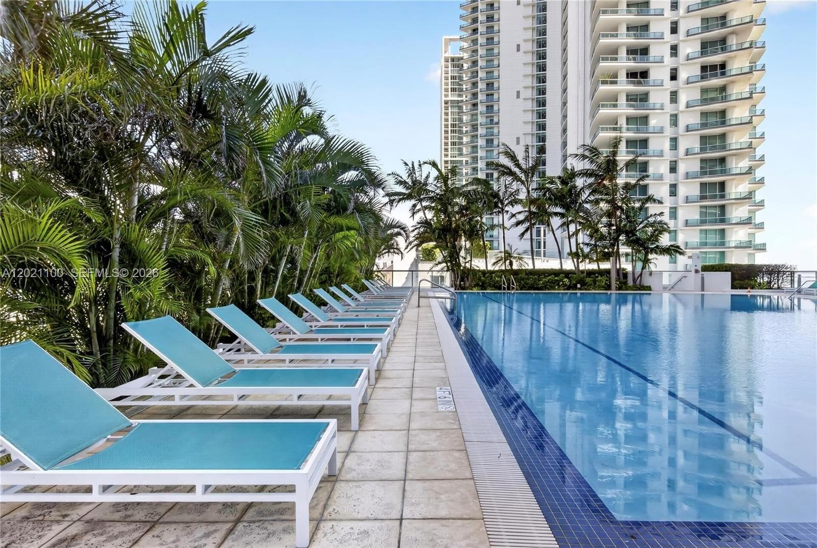888 Biscayne Blvd # 2212, Miami FL 33132 — 37
