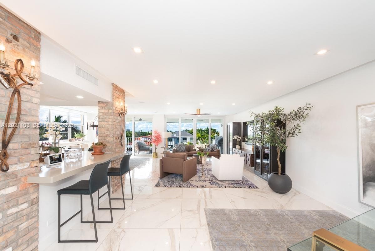 10180 W Bay Harbor Dr # 4A, Bay Harbor Islands FL 33154 — 3