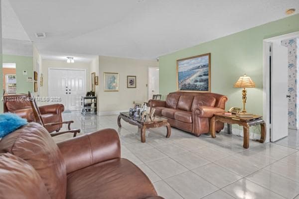 Marbella Park 2nd Addn, Hialeah, FL — 9