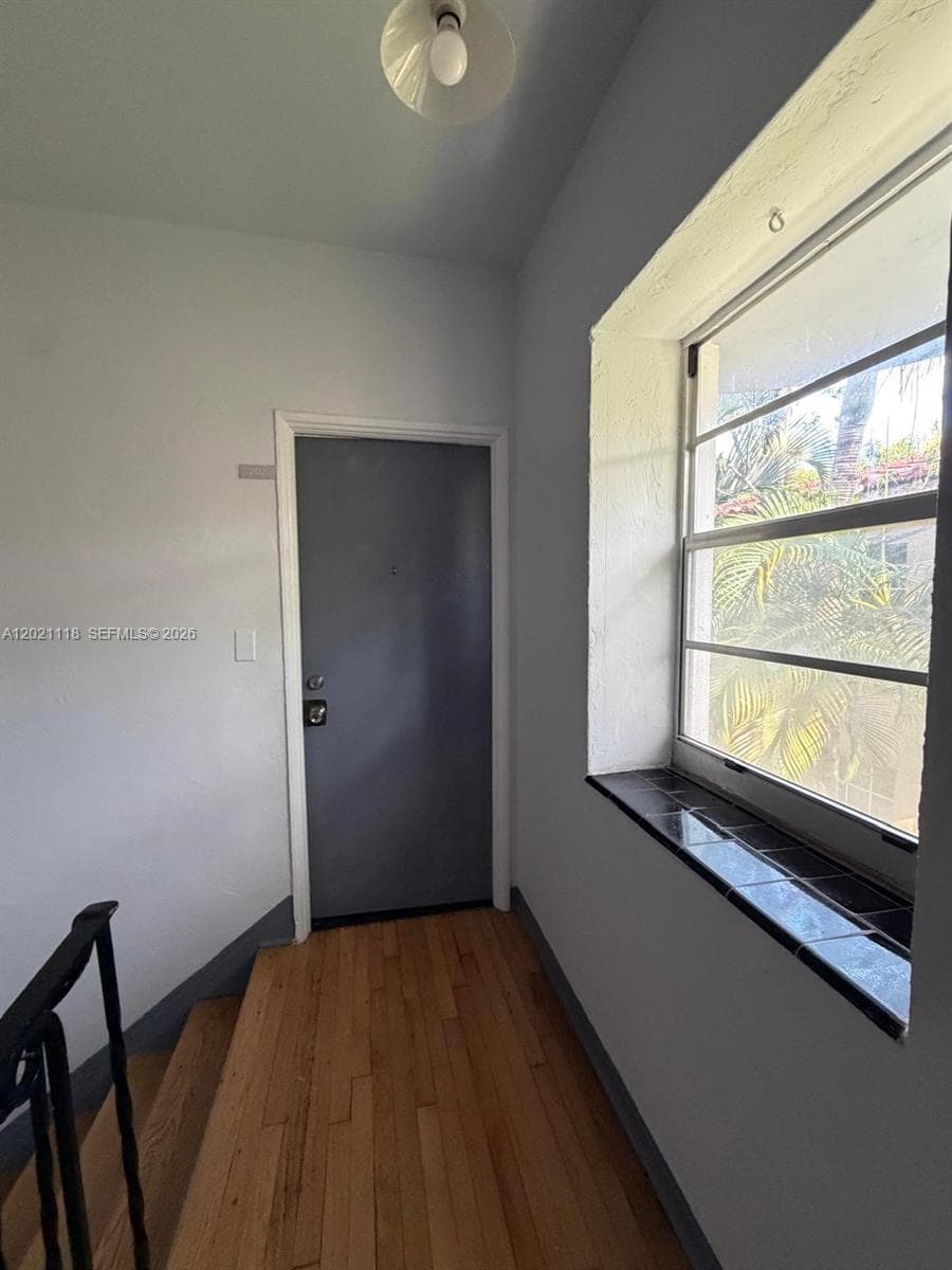 1551 Meridian Ave # 202, Miami Beach FL 33139 — 6