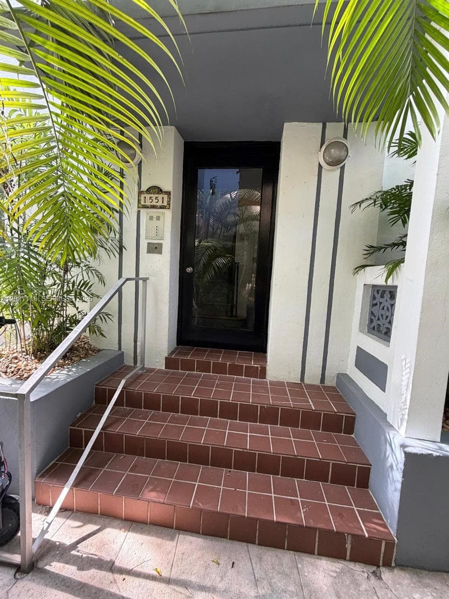 1551 Meridian Ave # 202, Miami Beach FL 33139 — 3