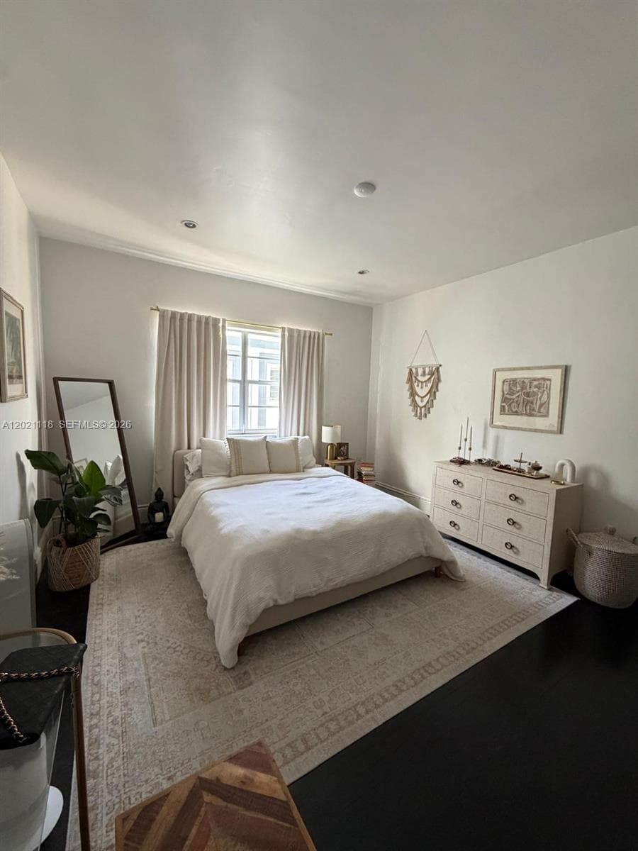 1551 Meridian Ave # 202, Miami Beach FL 33139 — 24