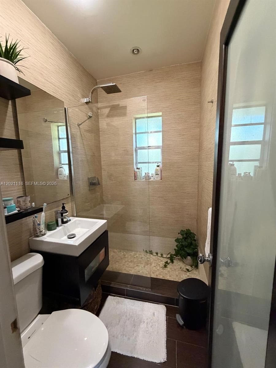 1551 Meridian Ave # 202, Miami Beach FL 33139 — 18