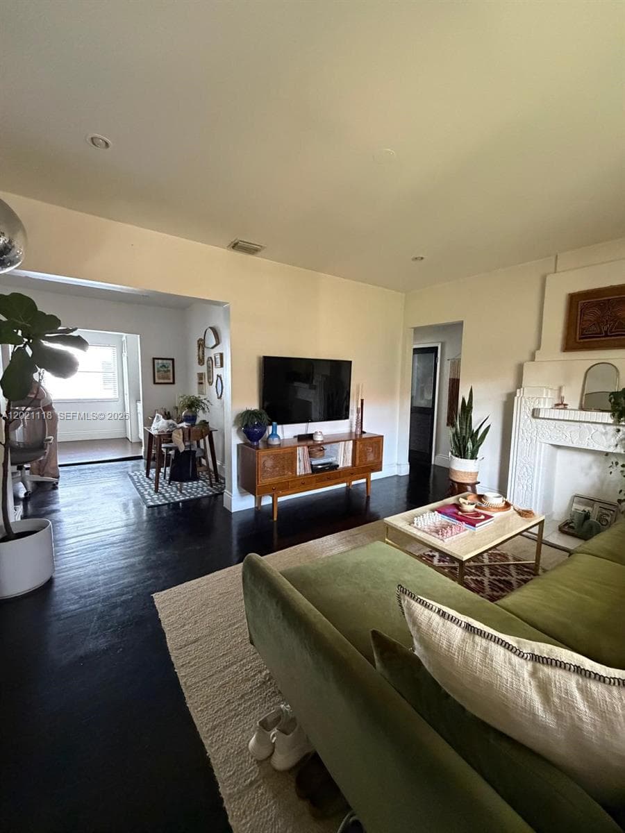 1551 Meridian Ave # 202, Miami Beach FL 33139 — 8