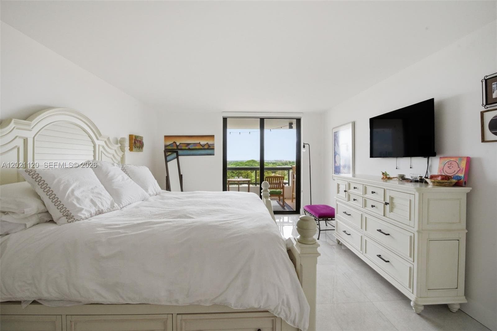 2555 Collins Ave # 1106, Miami Beach FL 33140 — 11