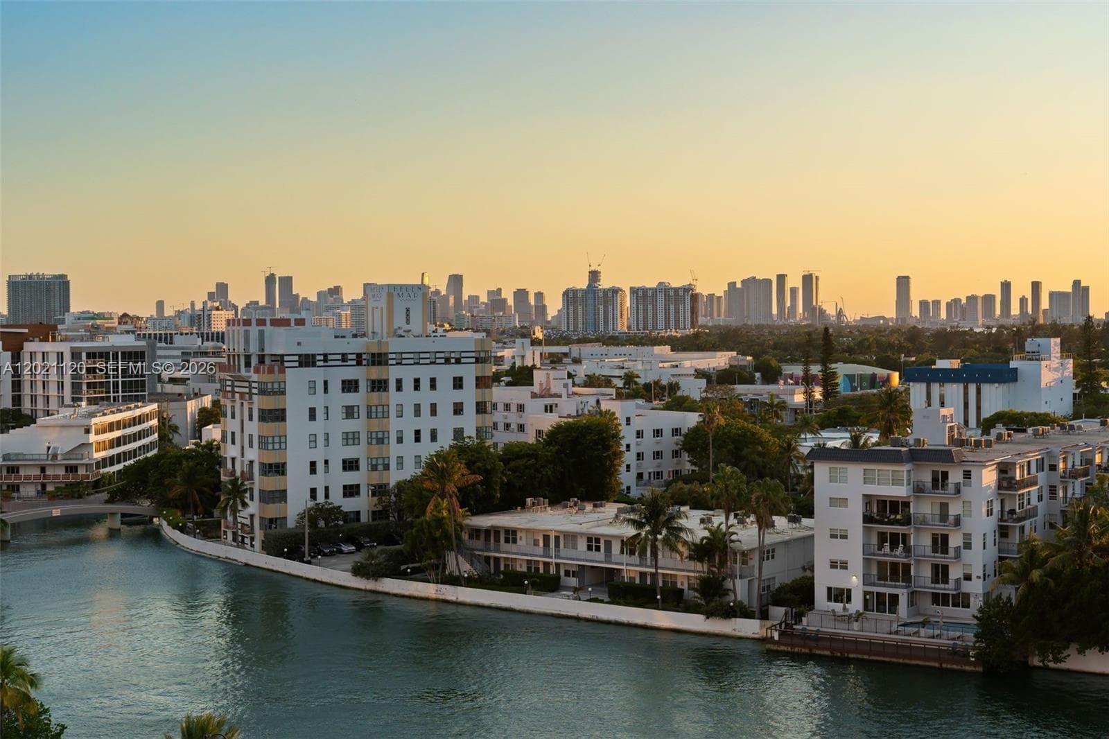 2555 Collins Ave # 1106, Miami Beach FL 33140 — 21