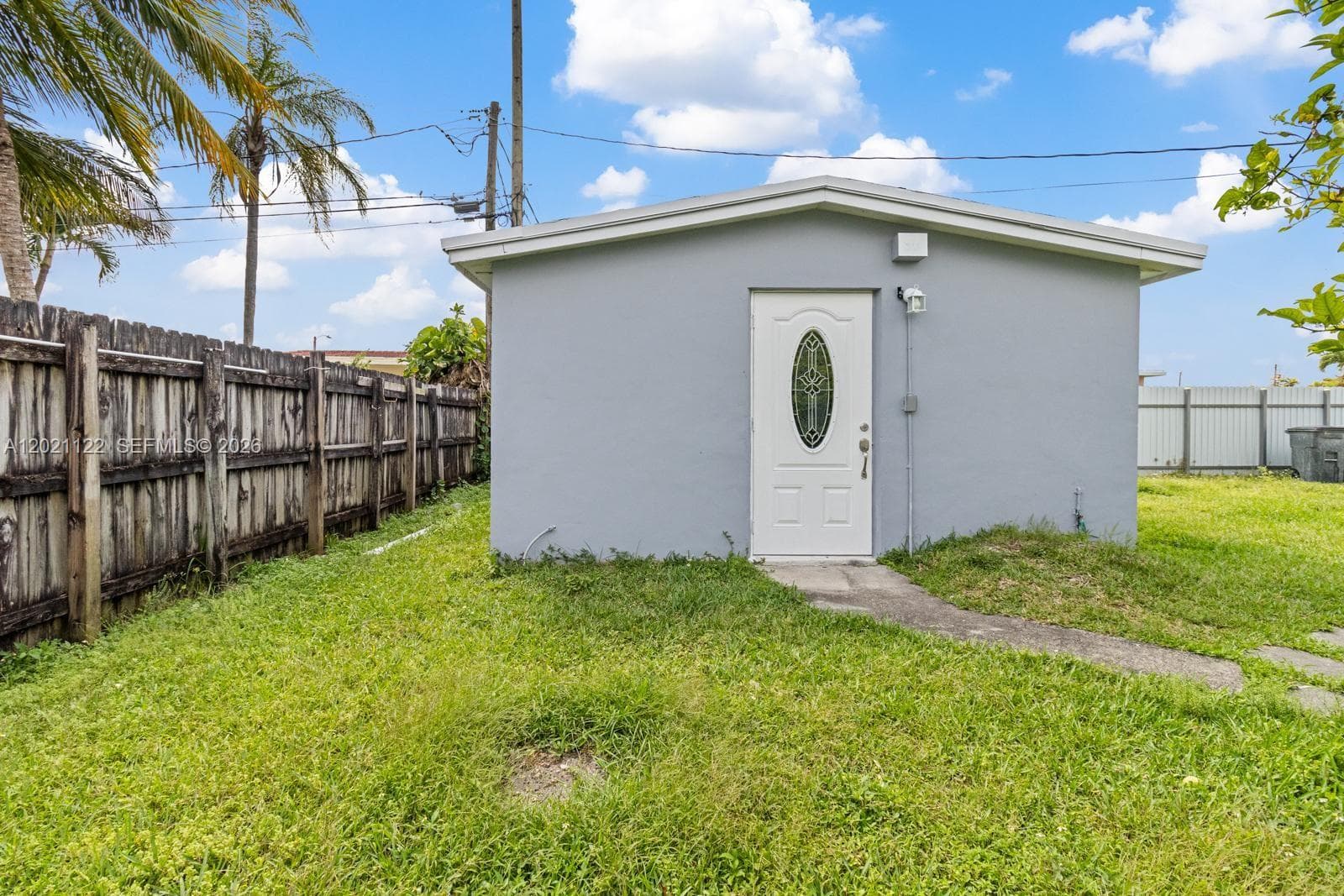 Westbrooke Gardens 1st Ad, Miami, FL — 2