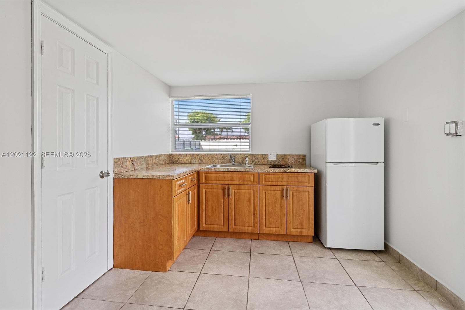 Westbrooke Gardens 1st Ad, Miami, FL — 3