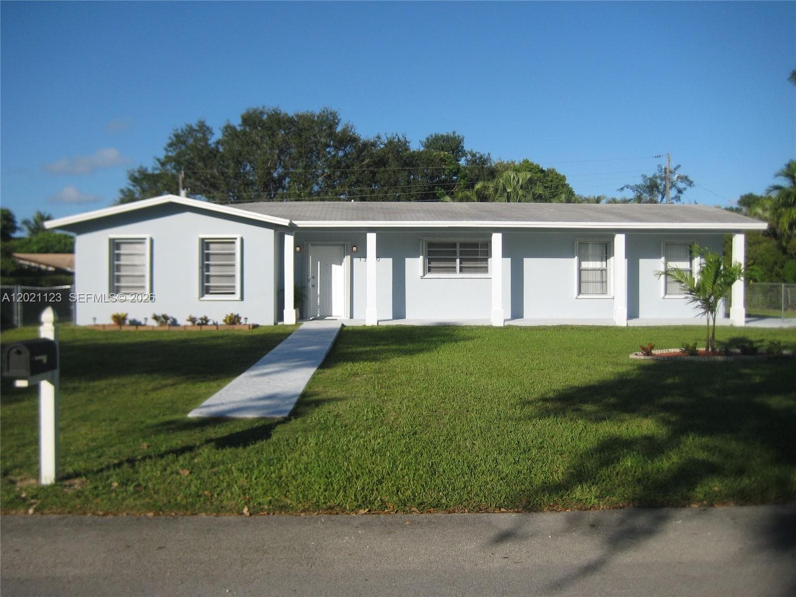 13220 SW 99th Pl, Miami FL 33176 — 1