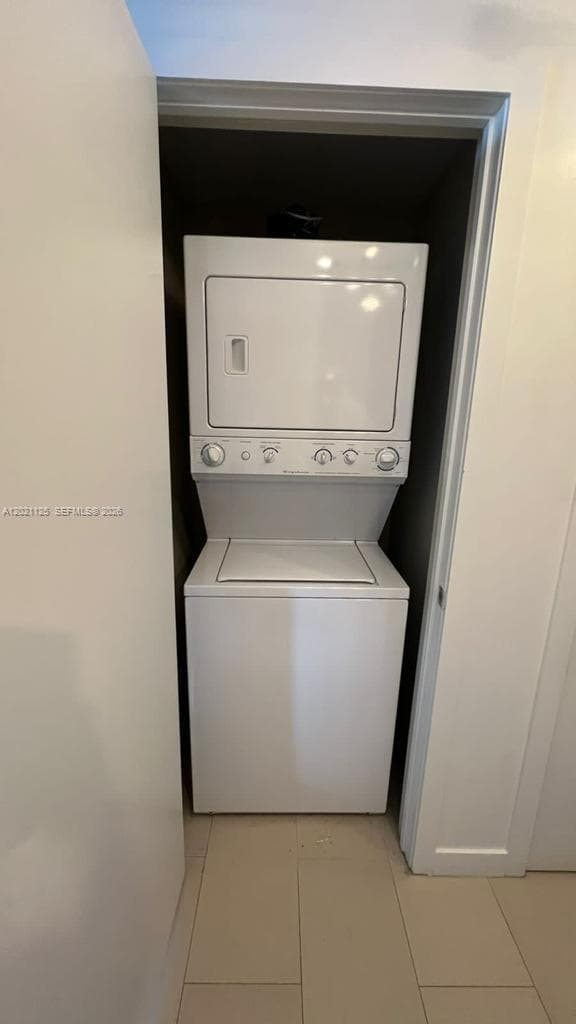 17315 Collins Ave # 1507, Sunny Isles Beach FL 33160 — 19