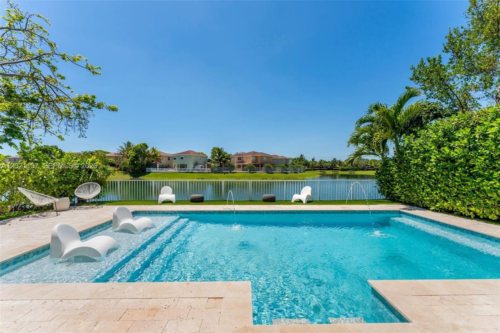 9024 SW 206th St, Cutler Bay FL 33189 — 38