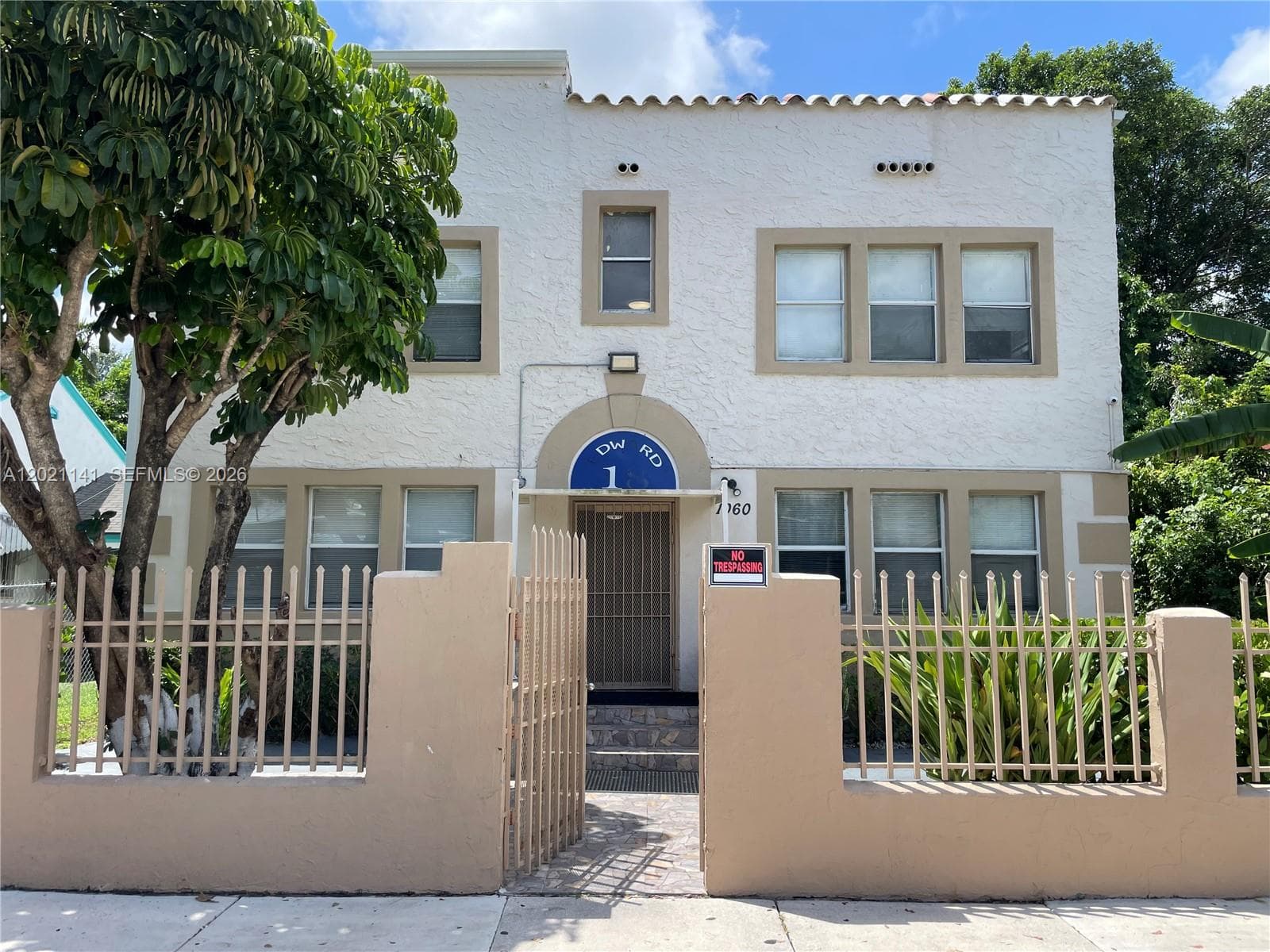 1060 NW 47th St # 8, Miami FL 33127 — 2