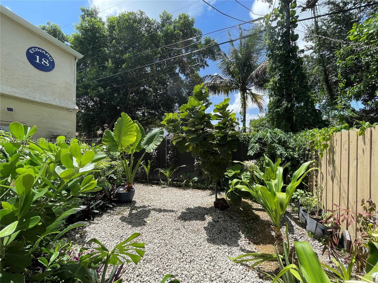 1060 NW 47th St # 8, Miami FL 33127 — 7