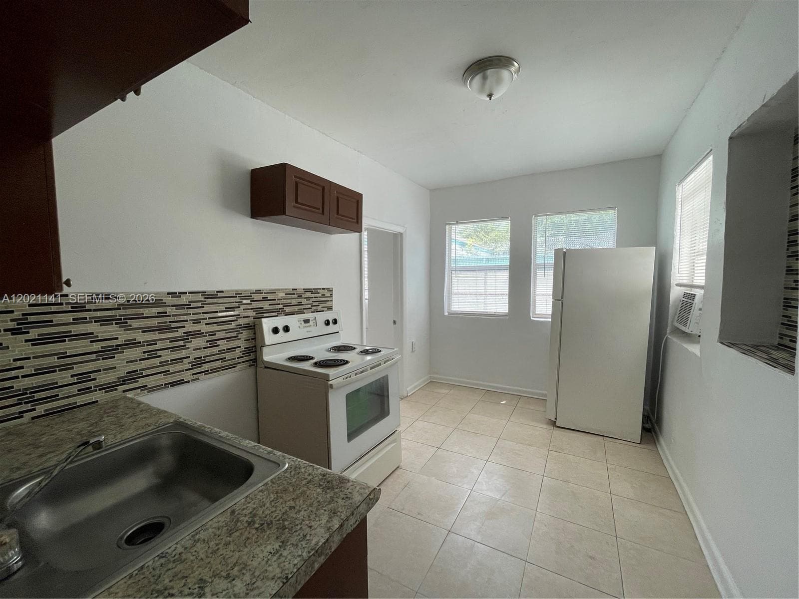 1060 NW 47th St # 8, Miami FL 33127 — 8