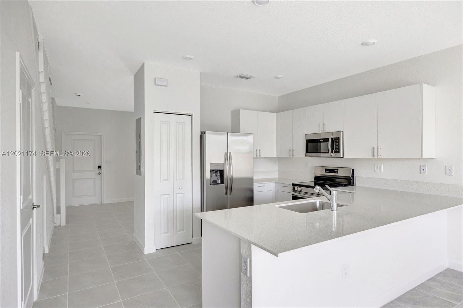 Lennar Cedar Pointe, Homestead, FL — 9