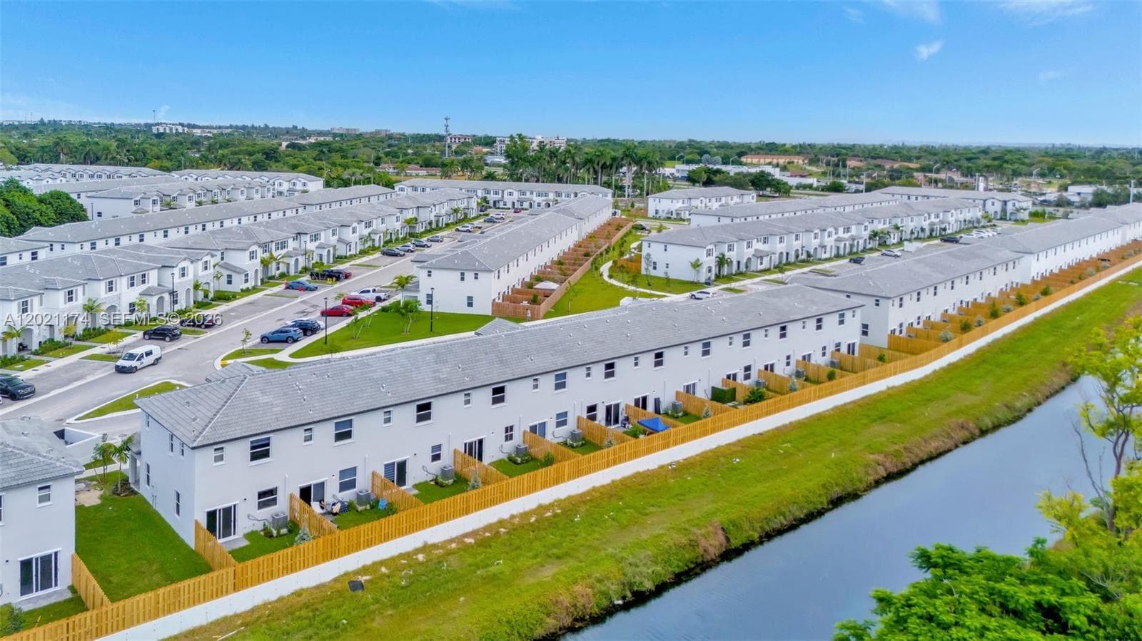 Lennar Cedar Pointe, Homestead, FL — 40