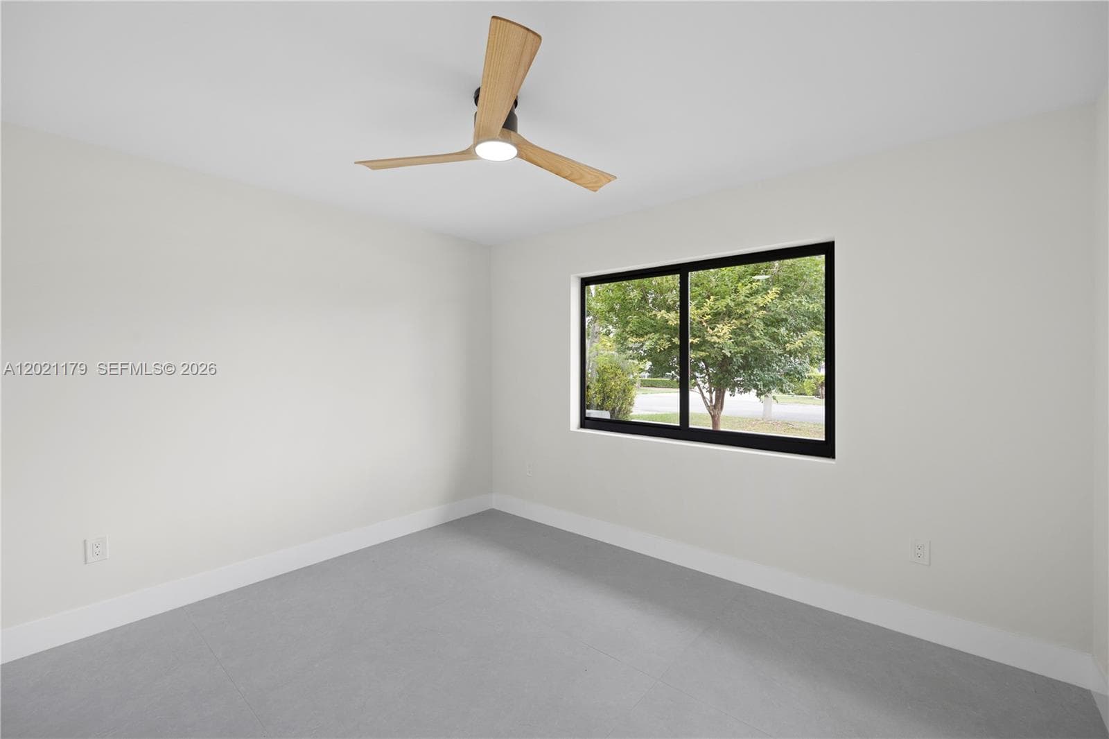 3431 SW 143rd Pl, Miami FL 33175 — 37