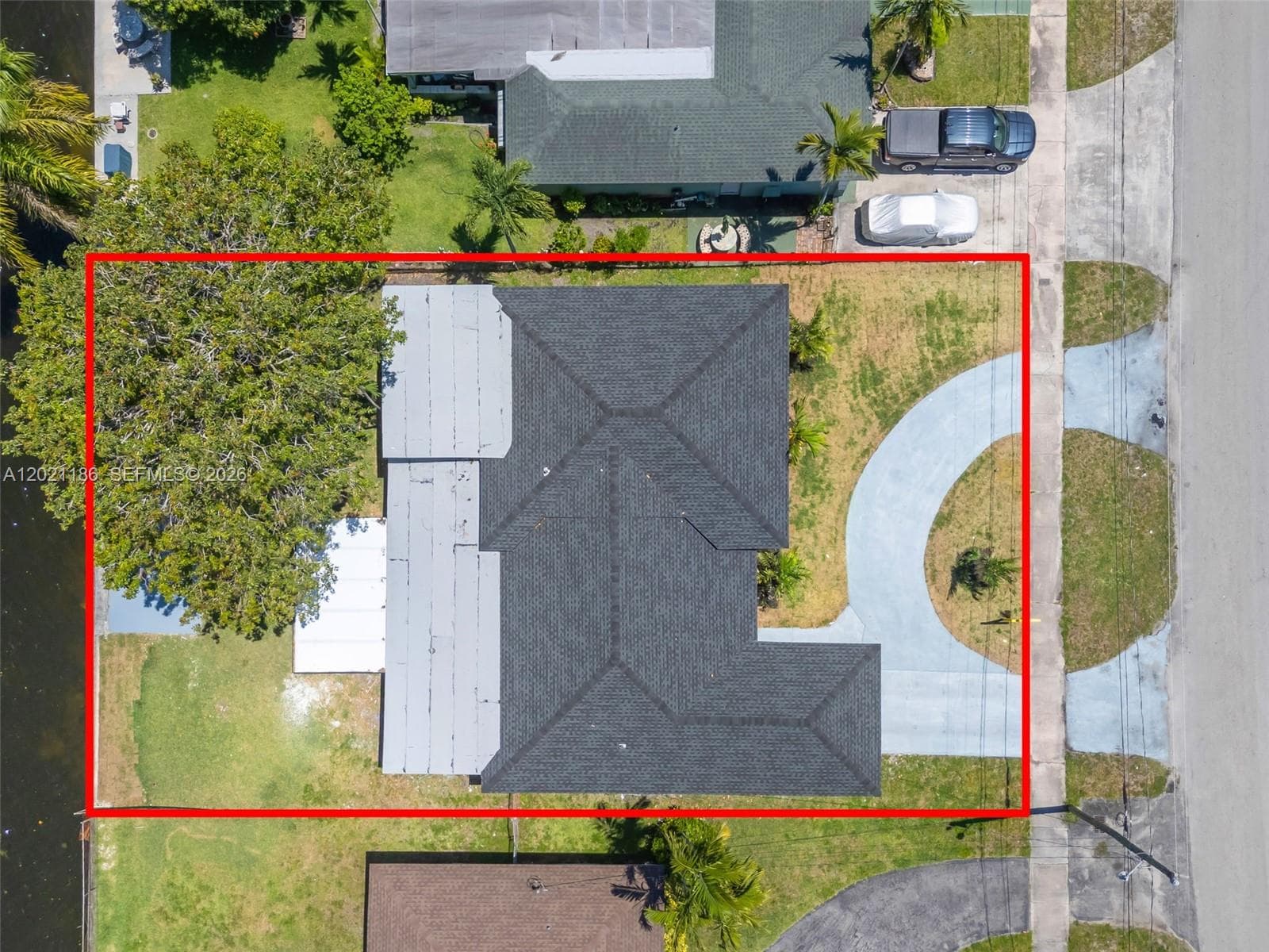 8841 NW 14th Ave, Miami FL 33147 — 40