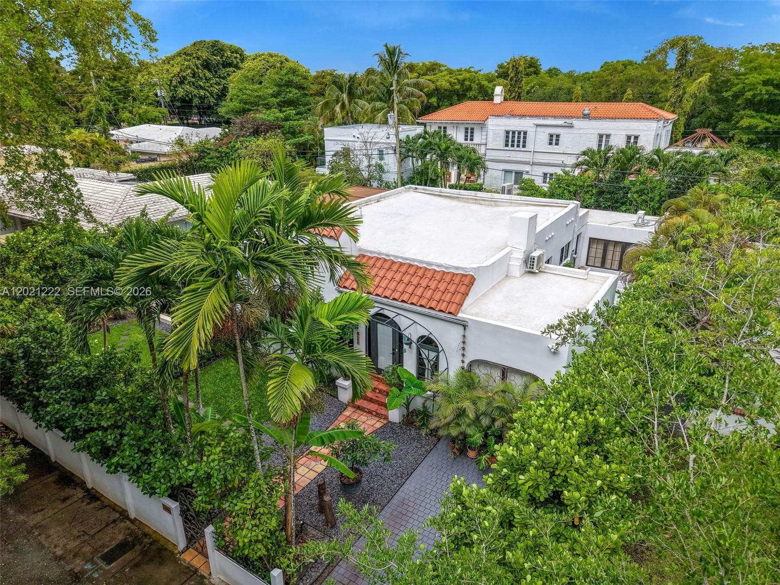 1214 Capri St, Coral Gables FL 33134 — 42