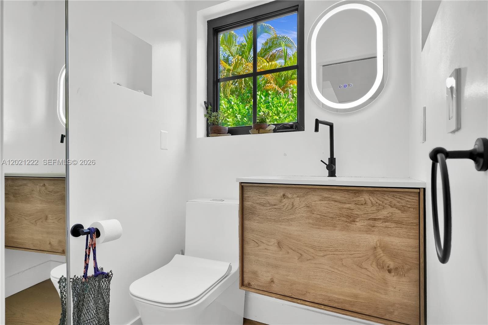 1214 Capri St, Coral Gables FL 33134 — 34