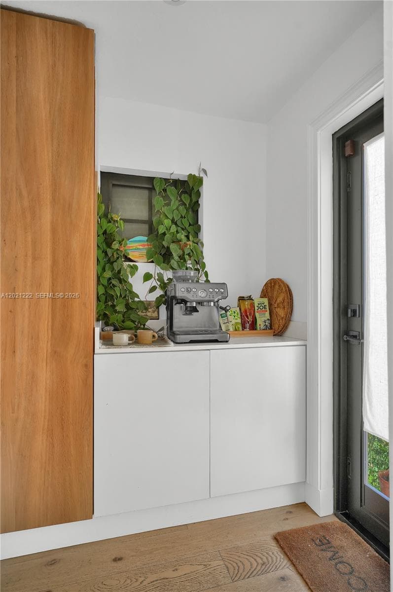 1214 Capri St, Coral Gables FL 33134 — 29