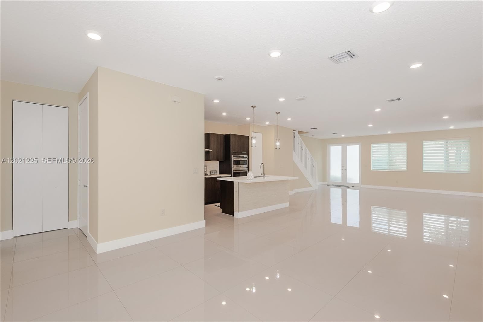 6681 NW 104th Ave, Doral FL 33178 — 10