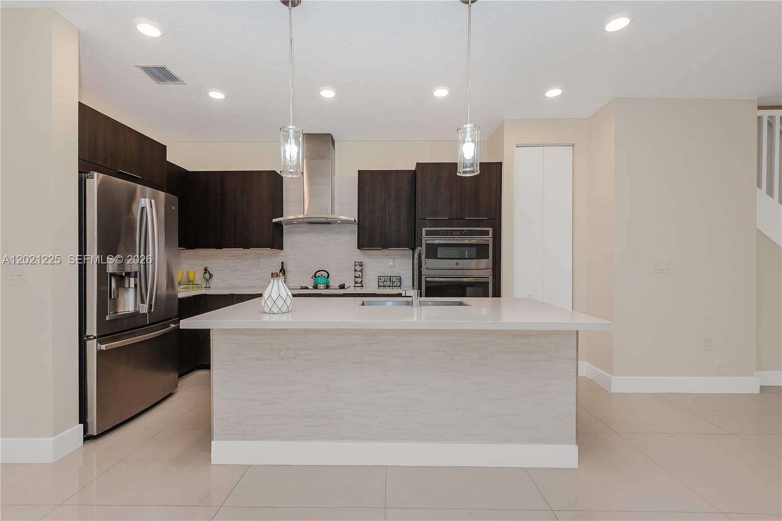 6681 NW 104th Ave, Doral FL 33178 — 11