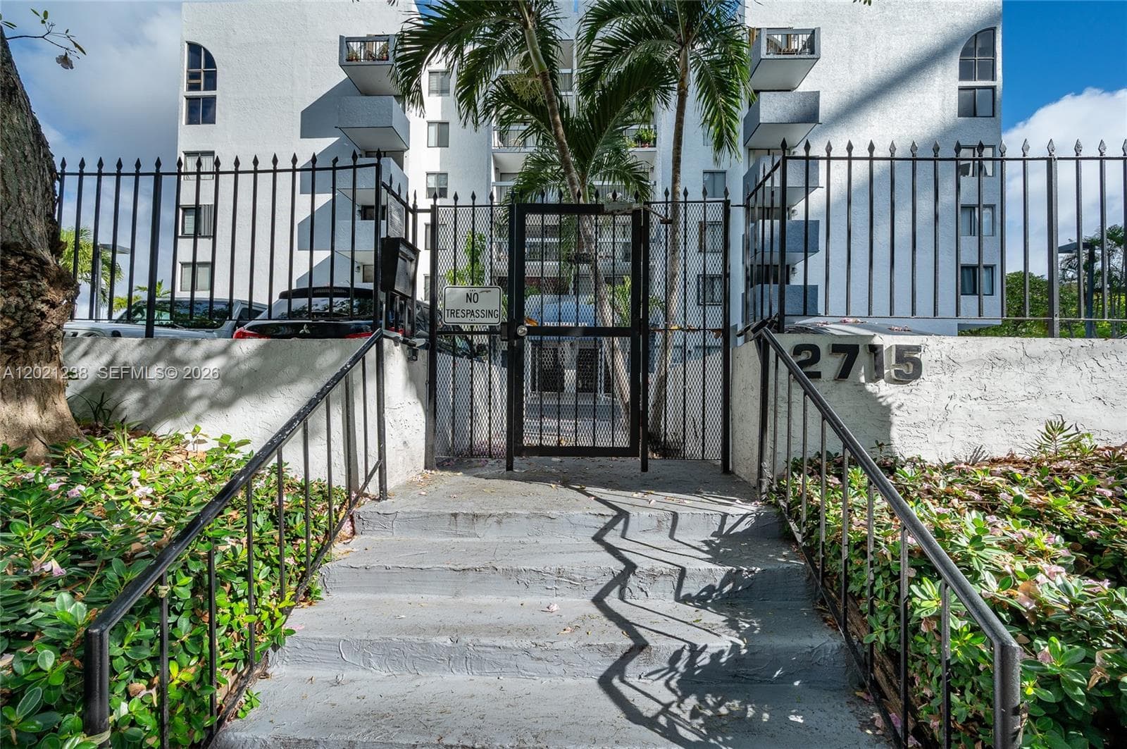 2715 Tigertail Ave # 107, Miami FL 33133 — 3