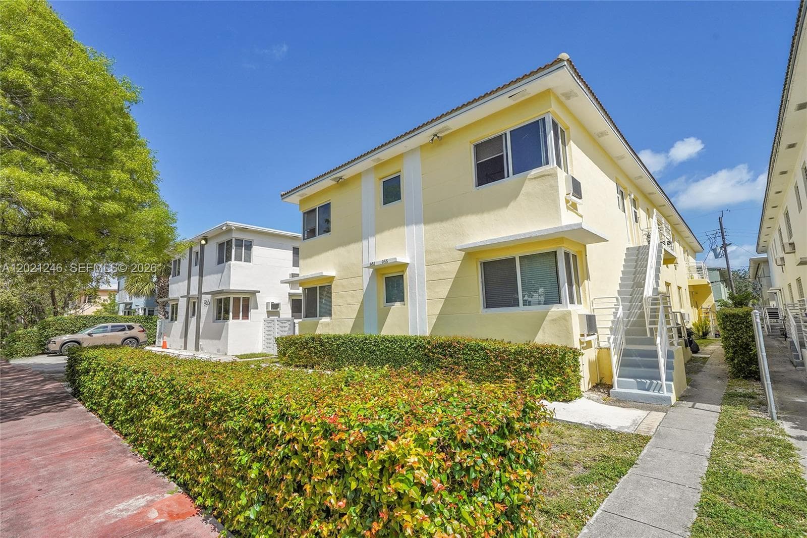 955 Bay Dr # 2, Miami Beach FL 33141 — 3