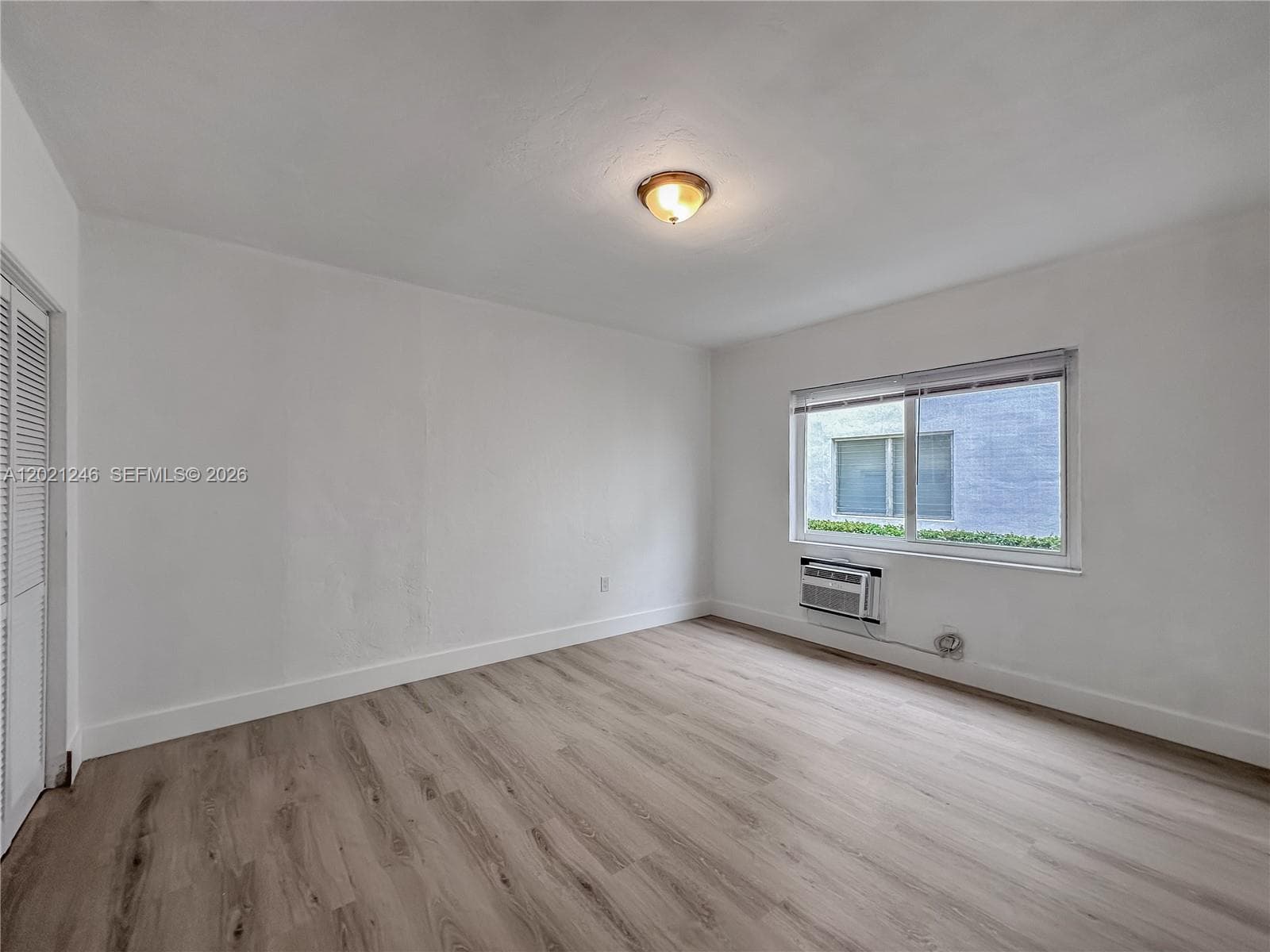 955 Bay Dr # 2, Miami Beach FL 33141 — 14