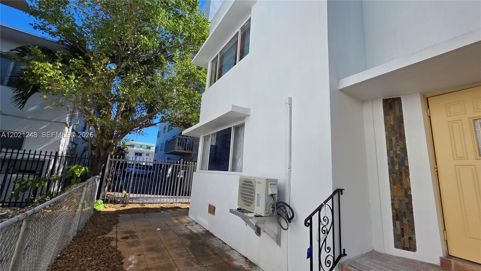 7629 Dickens Ave # 7, Miami Beach FL 33141 — 34