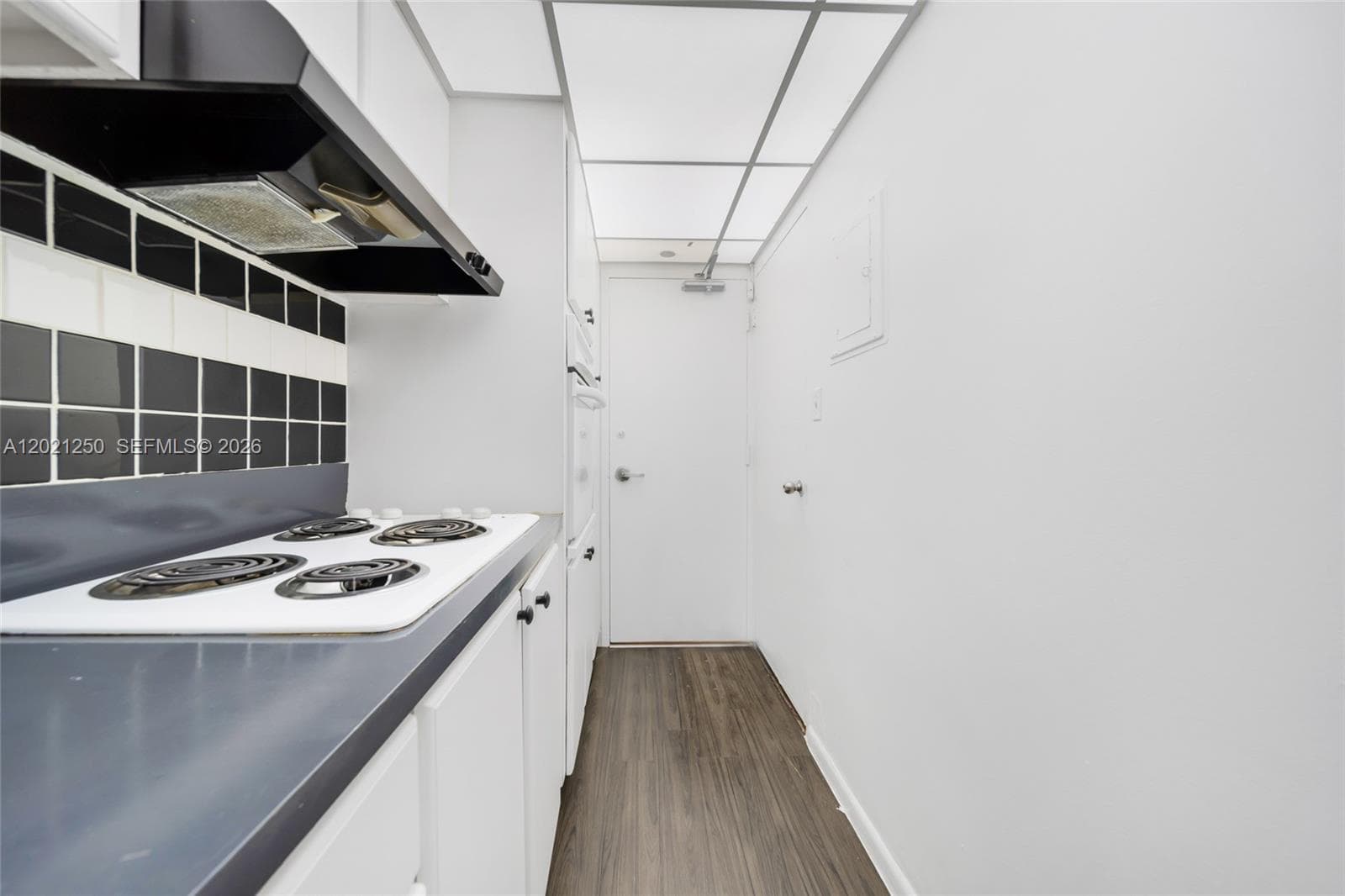1200 West Ave # 327, Miami Beach FL 33139 — 17