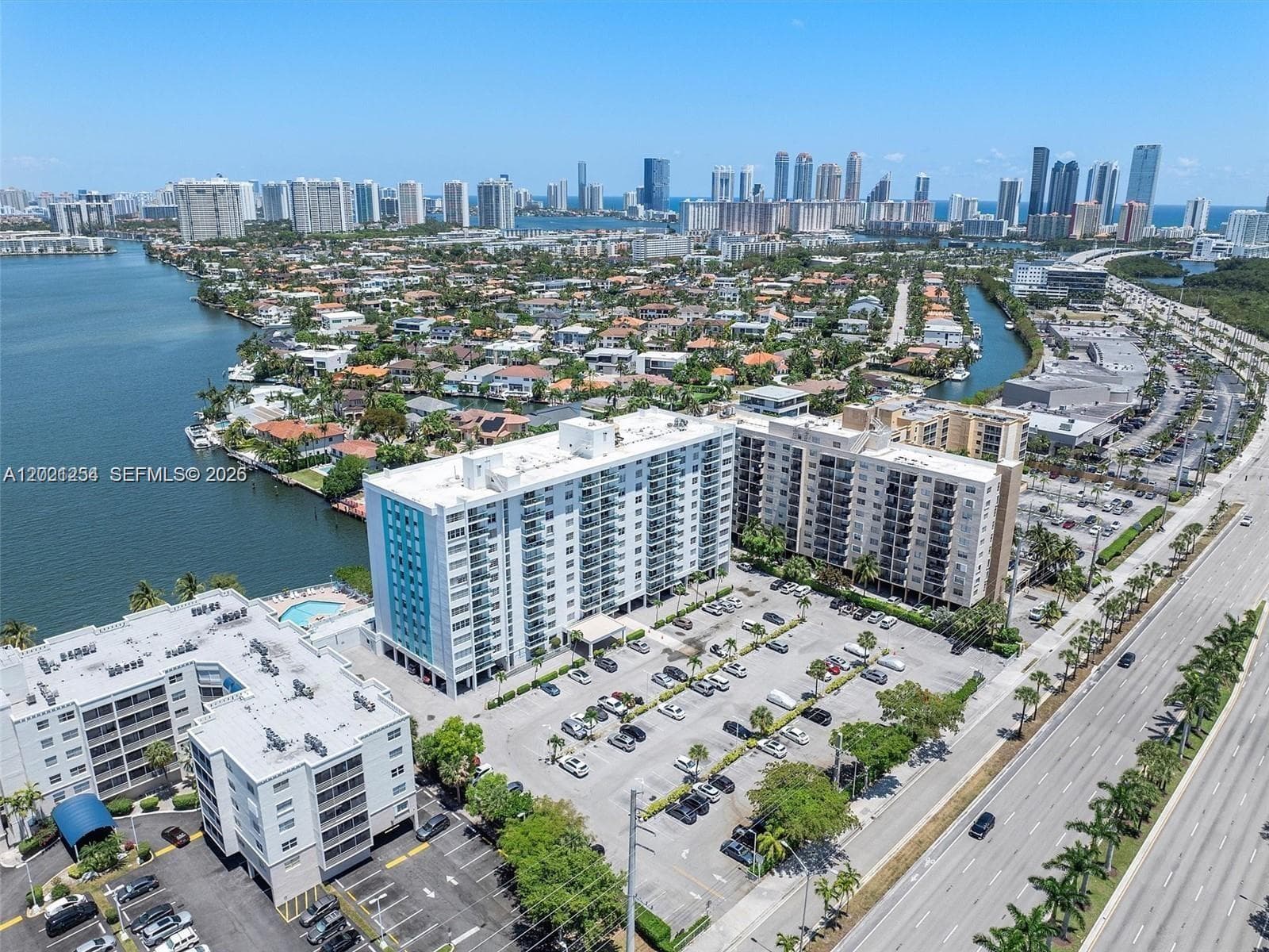 2841 NE 163rd St # 815, North Miami Beach FL 33160 — 22