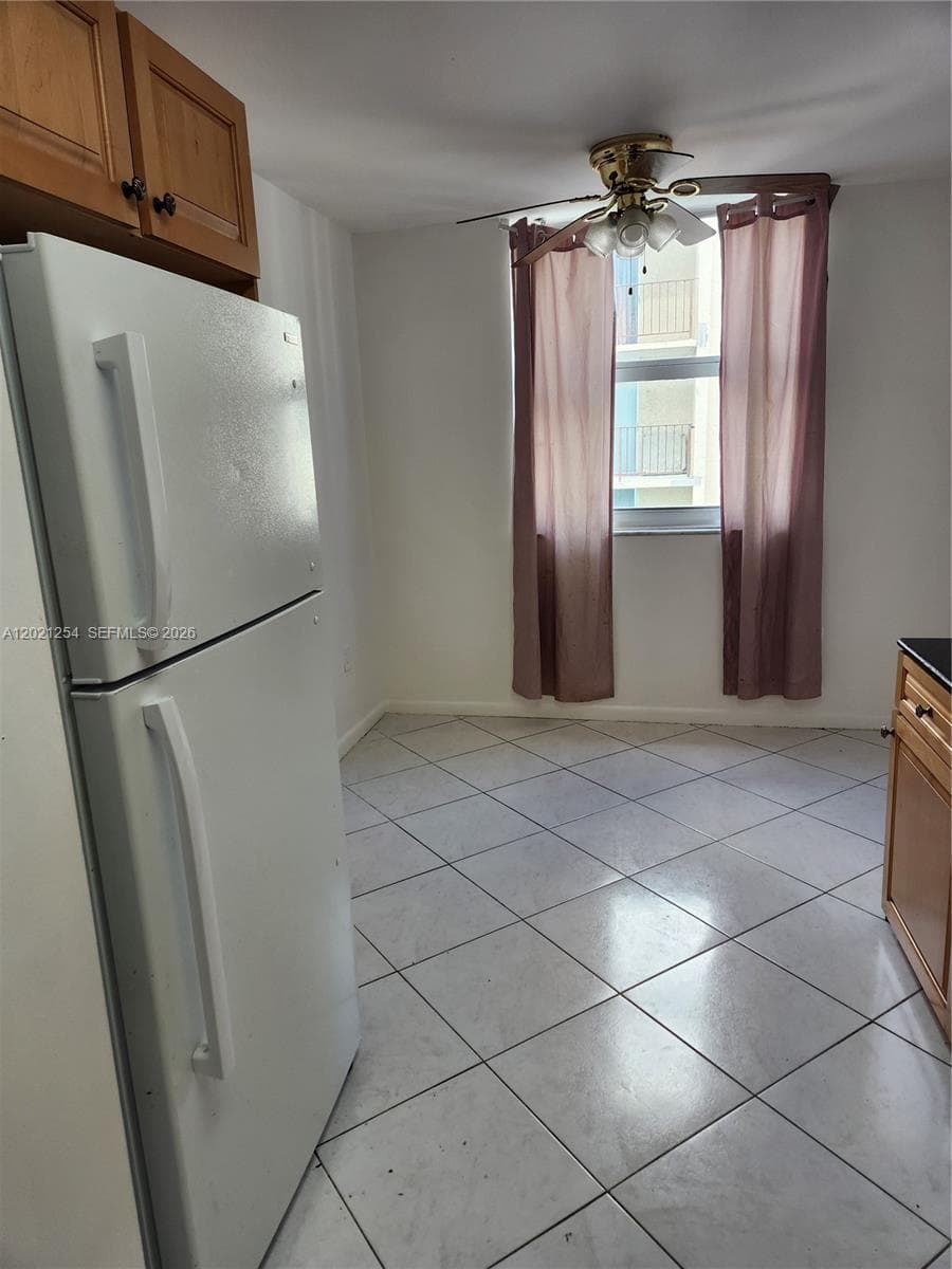 2841 NE 163rd St # 815, North Miami Beach FL 33160 — 8