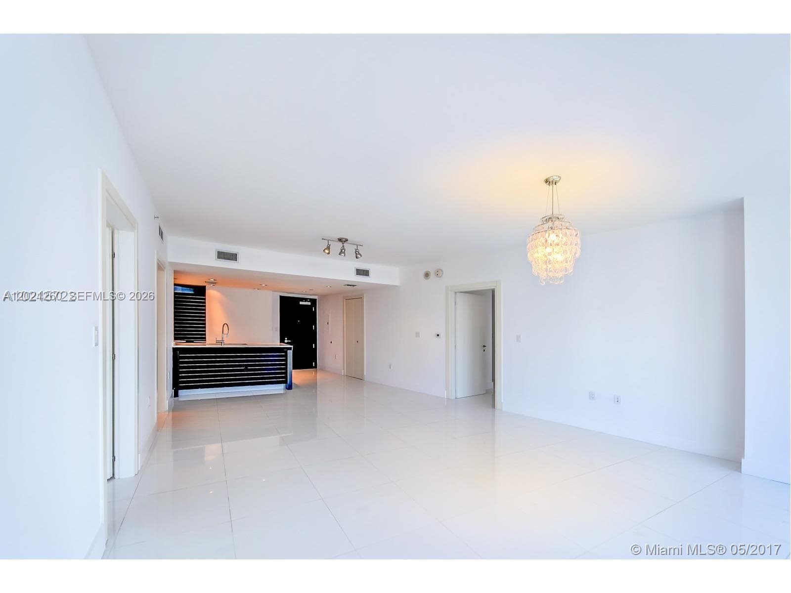 200 Biscayne Boulevard Way # 3404, Miami FL 33131 — 16