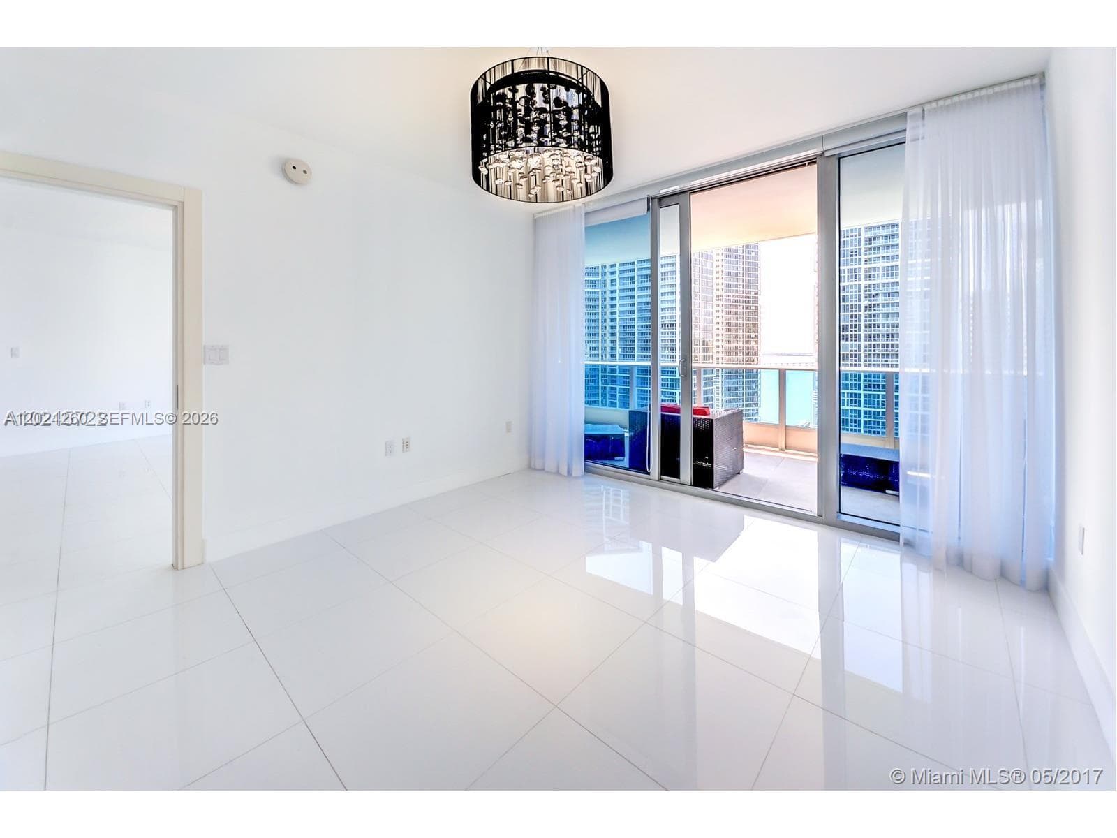 200 Biscayne Boulevard Way # 3404, Miami FL 33131 — 5
