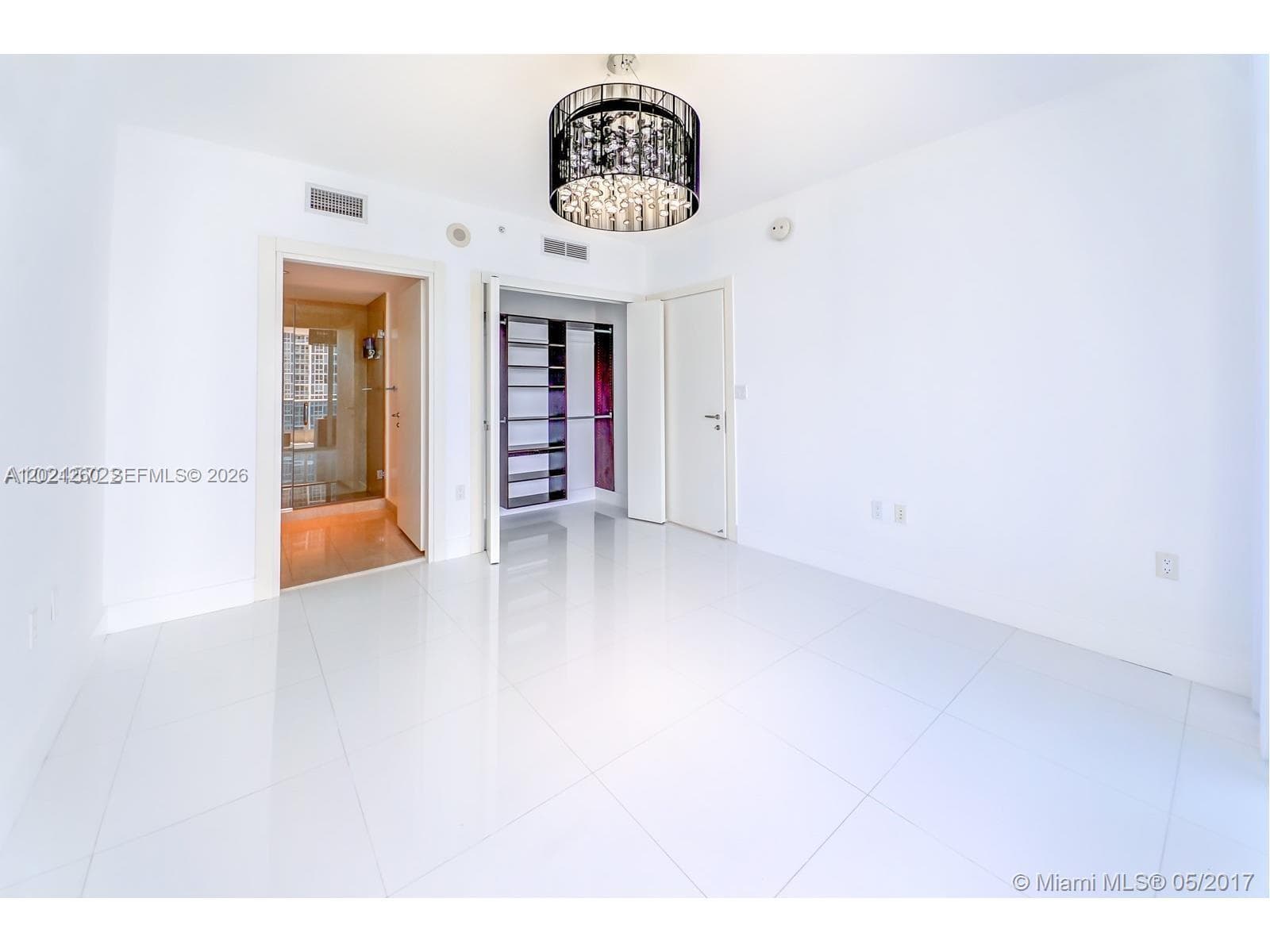 200 Biscayne Boulevard Way # 3404, Miami FL 33131 — 4