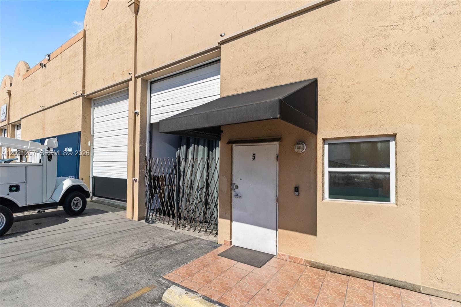 1745 W 37th St # 5, Hialeah FL 33012 — 1