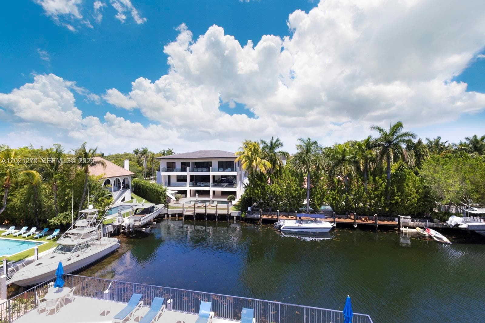 6815 Edgewater Dr # 307, Coral Gables FL 33133 — 6