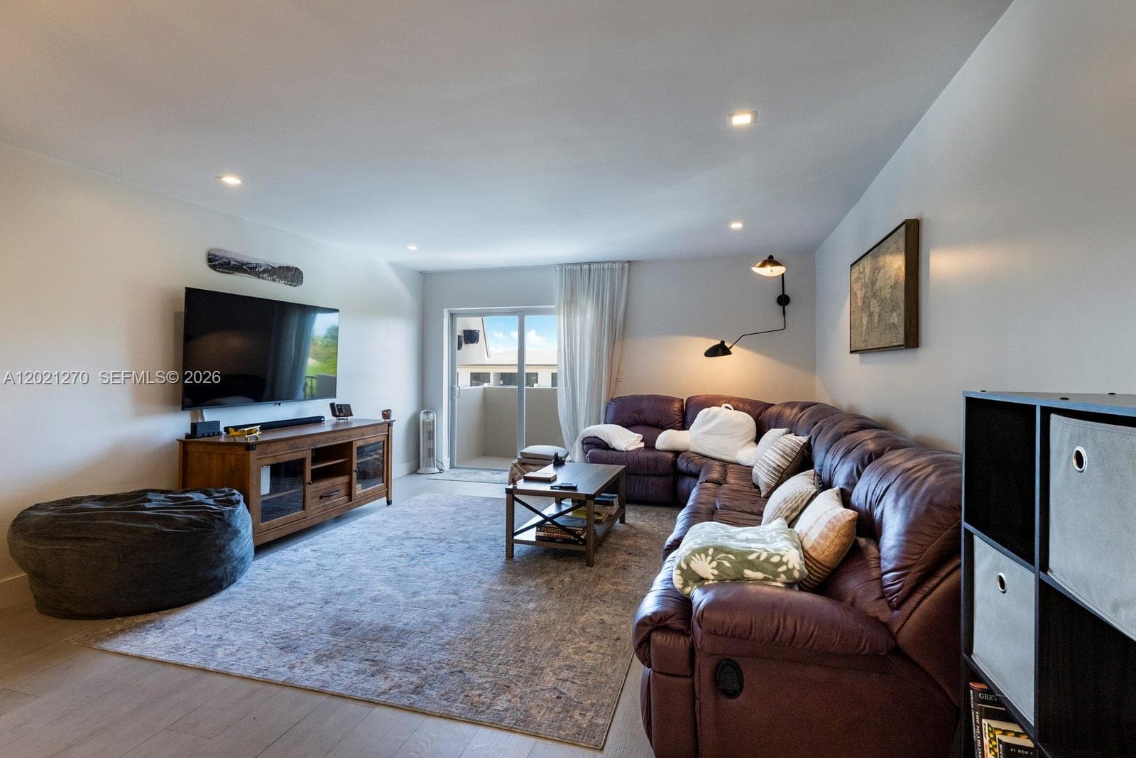 6815 Edgewater Dr # 307, Coral Gables FL 33133 — 9