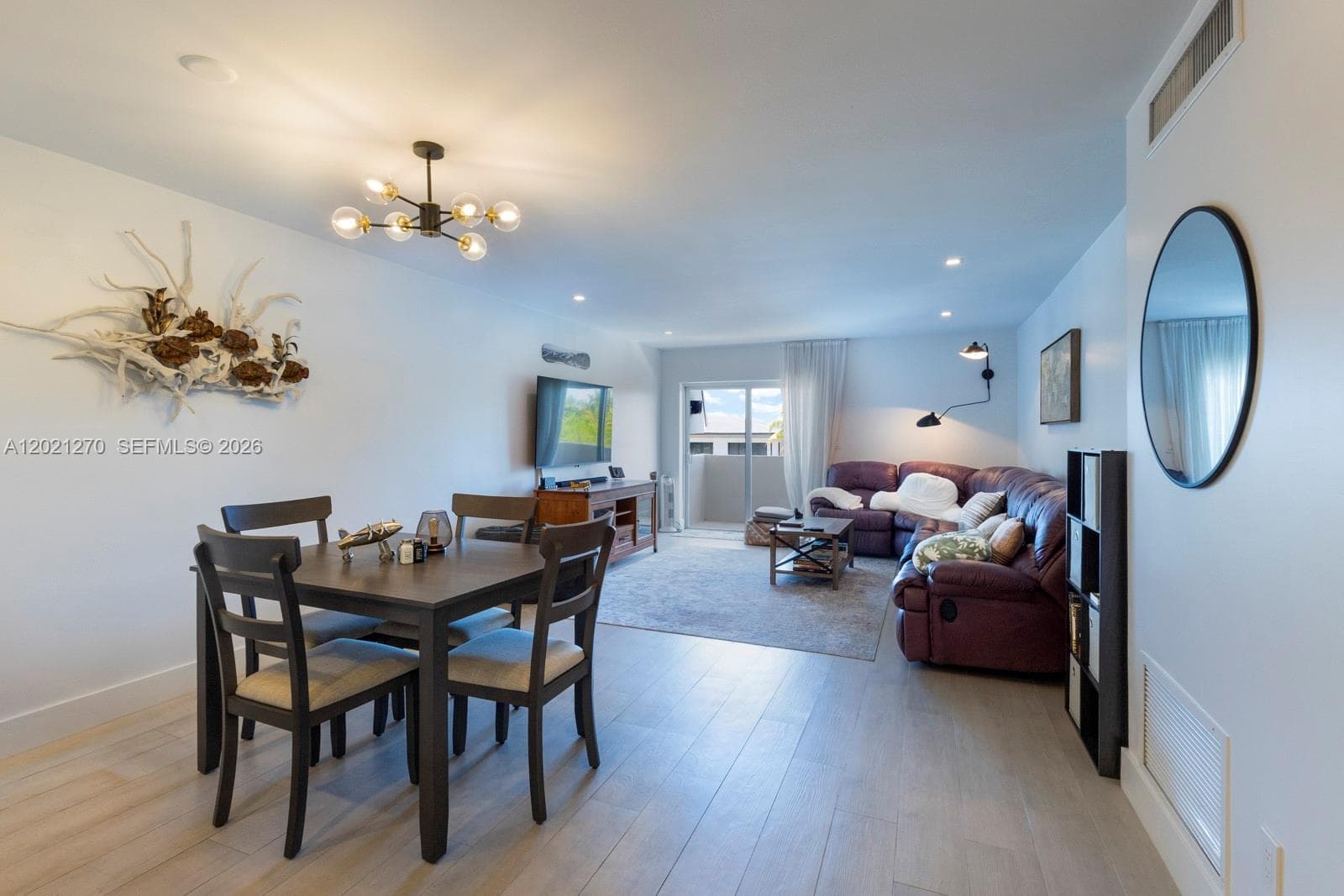 6815 Edgewater Dr # 307, Coral Gables FL 33133 — 8
