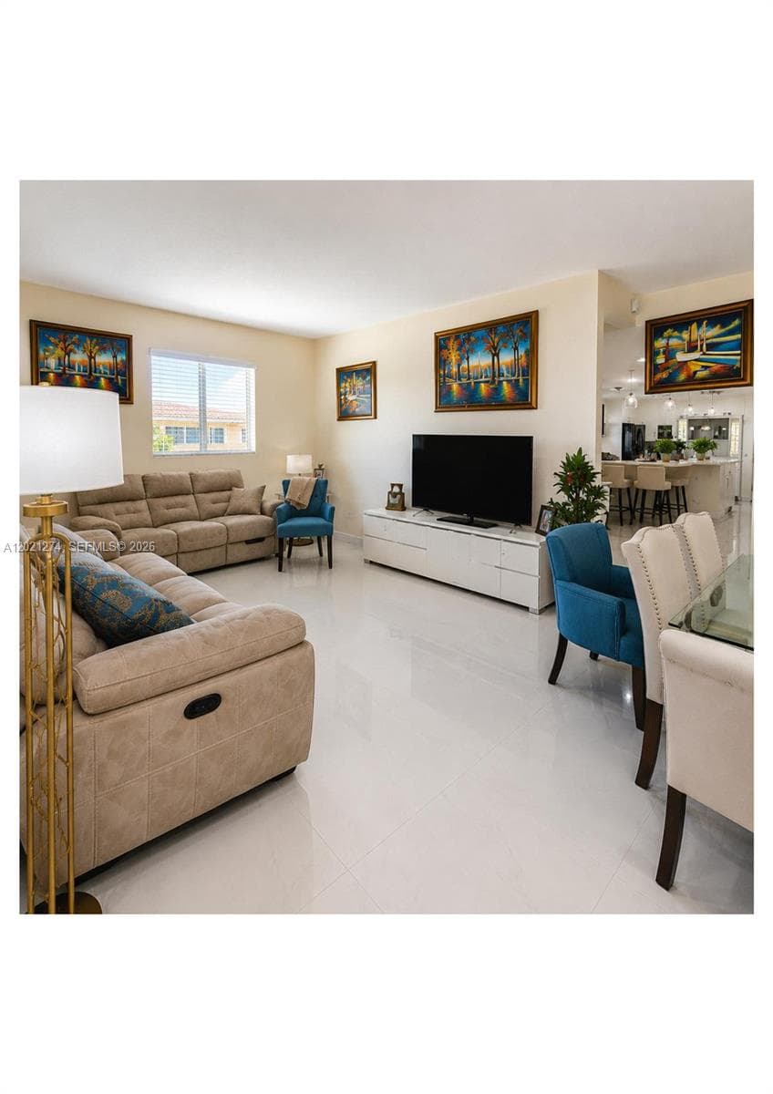 8265 NW 6th Ter # 251, Miami FL 33126 — 3
